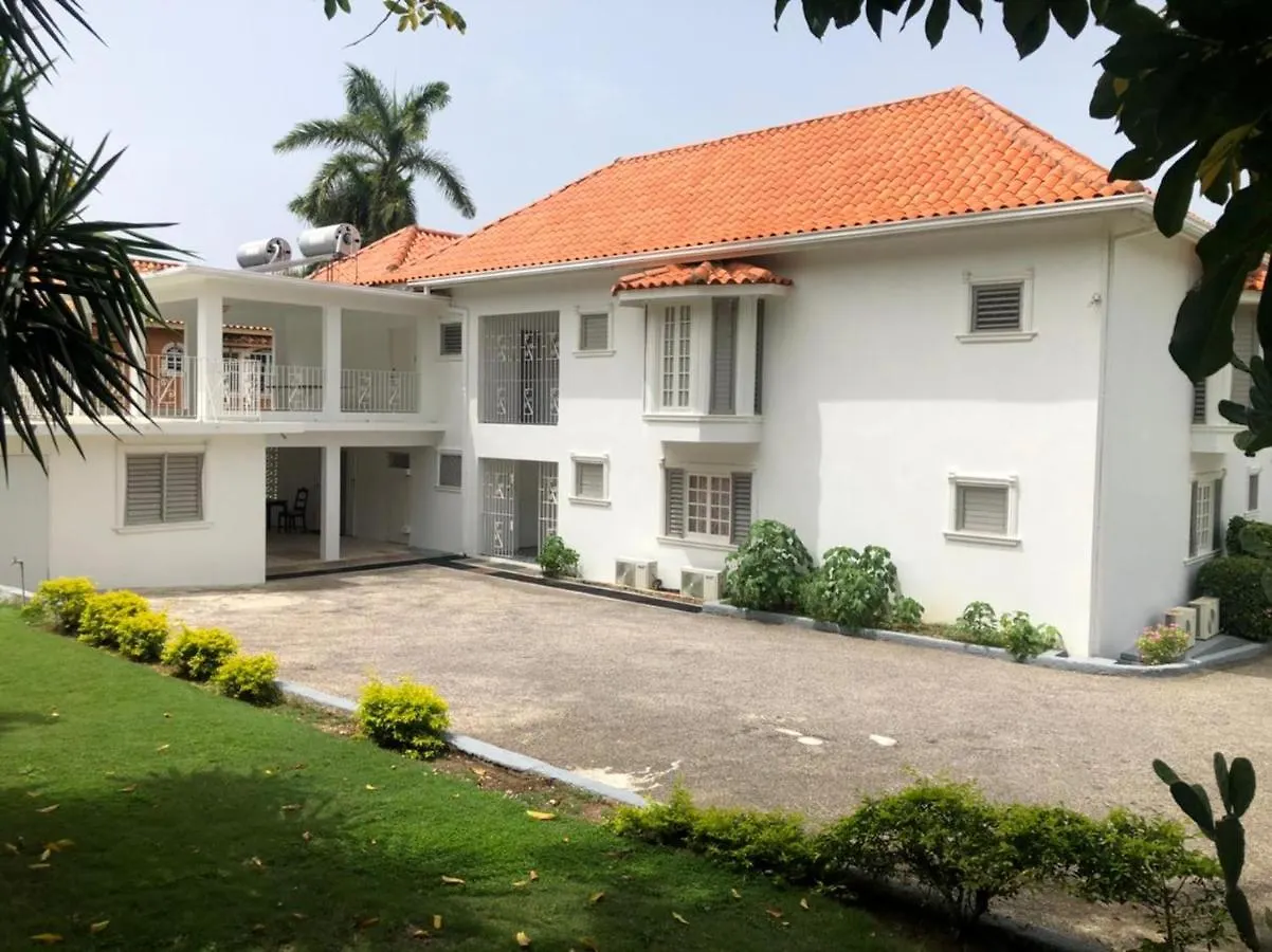 Hunters Villa Montego Bay Guest house
